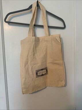 Gucci Beige Canvas Tote with Logo